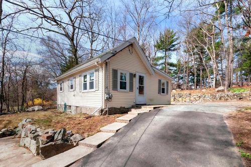 527 Walpole St, Norwood, MA, 02062-1736 | Card Image
