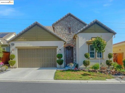 1577 Chianti Ln, Brentwood, CA, 94513-5275 | Card Image