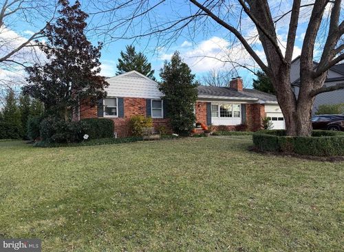 1201 Allendale Rd, Mclean, VA, 22101-2940 | Card Image