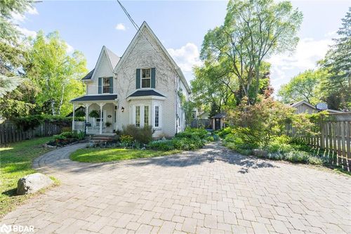 26 Confederation St, Glen Williams, ON, L7G3R6 | Card Image