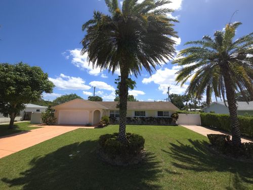 4554 Franwood Dr, Delray Beach, FL, 33445-3261 | Card Image