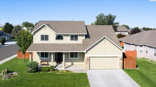 120 S Idaho St, Kennewick, WA, 99336-9609 | Card Image