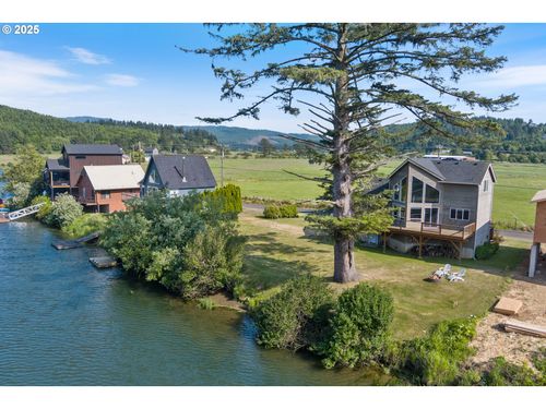 33645 Resort Dr, Pacific City, OR, 97135-8094 | Card Image