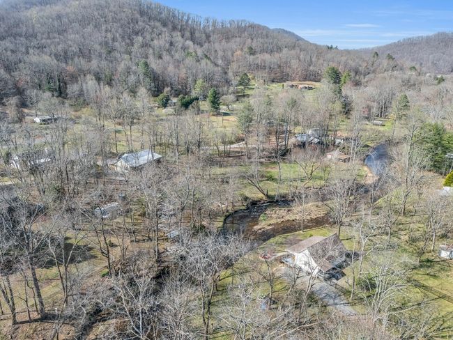 100 Tranquility Ln, House other with 2 bedrooms, 2 bathrooms and null parking in Hayesville NC | Image 65