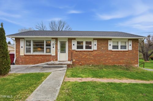 926 Mountain View Road, Johnson City, TN, 37601 | Card Image