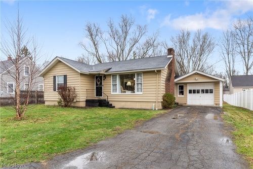 3701 Shields Rd, Canfield, OH, 44406-9560 | Card Image