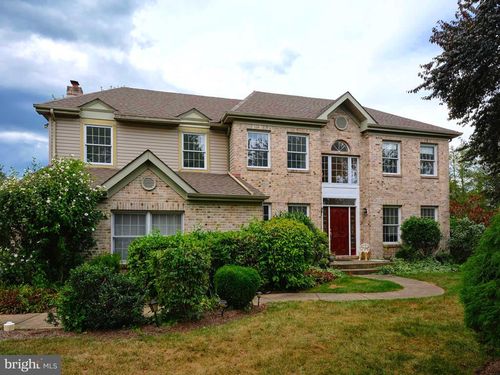 15 Riverstone Cir, New Hope, PA, 18938-1400 | Card Image