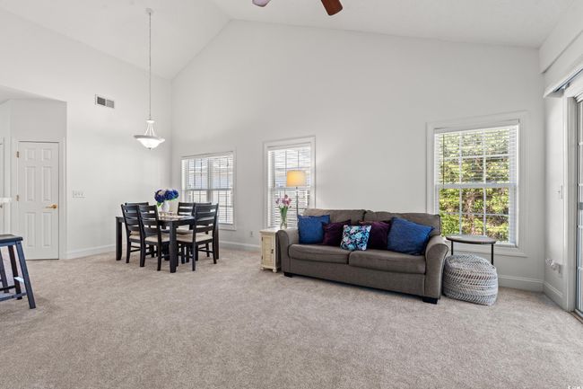 APT-201 - 5038 Belleglen Ct, Condo with 3 bedrooms, 2 bathrooms and null parking in Myrtle Beach SC | Image 4