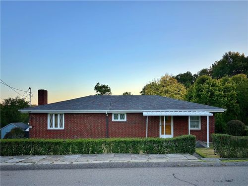 421 Old Jacks Run Rd, Irwin, PA, 15642-4116 | Card Image