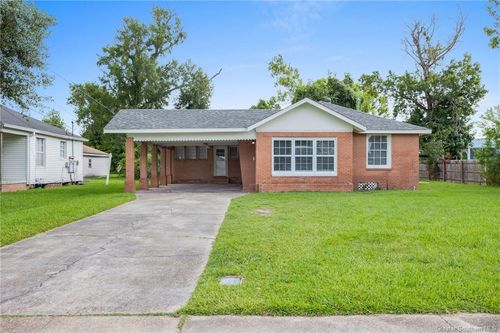 1103 Oklahoma St, Lake Charles, LA, 70607-3621 | Card Image