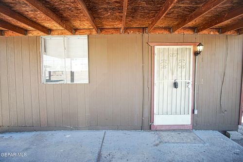 2-7161 Dale Rd, El Paso, TX, 79915-2334 | Card Image