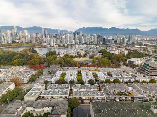 317-678 W 7th Ave, Vancouver, BC, V5Z1B5 | Card Image