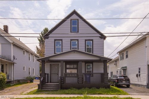 6202 Heisley Ave, Cleveland, OH, 44105-7704 | Card Image