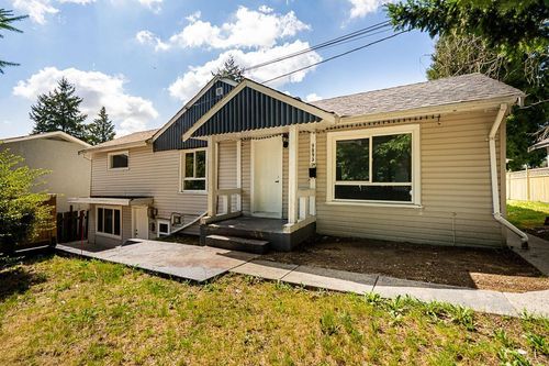 9893 132 St, Surrey, BC, V3T3S7 | Card Image