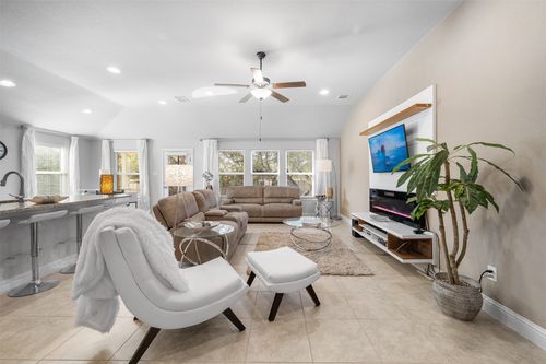 5302 Thunderbird, Lago Vista, TX, 78645-6314 | Card Image