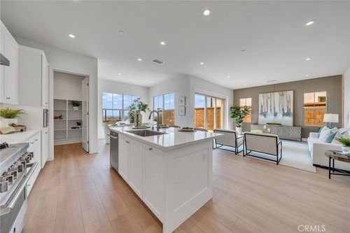 103 Eversedge, Irvine, CA, 92618-3563 | Card Image