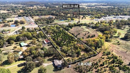 3009 N Wheeler Ave, Sallisaw, OK, 74955-4673 | Card Image