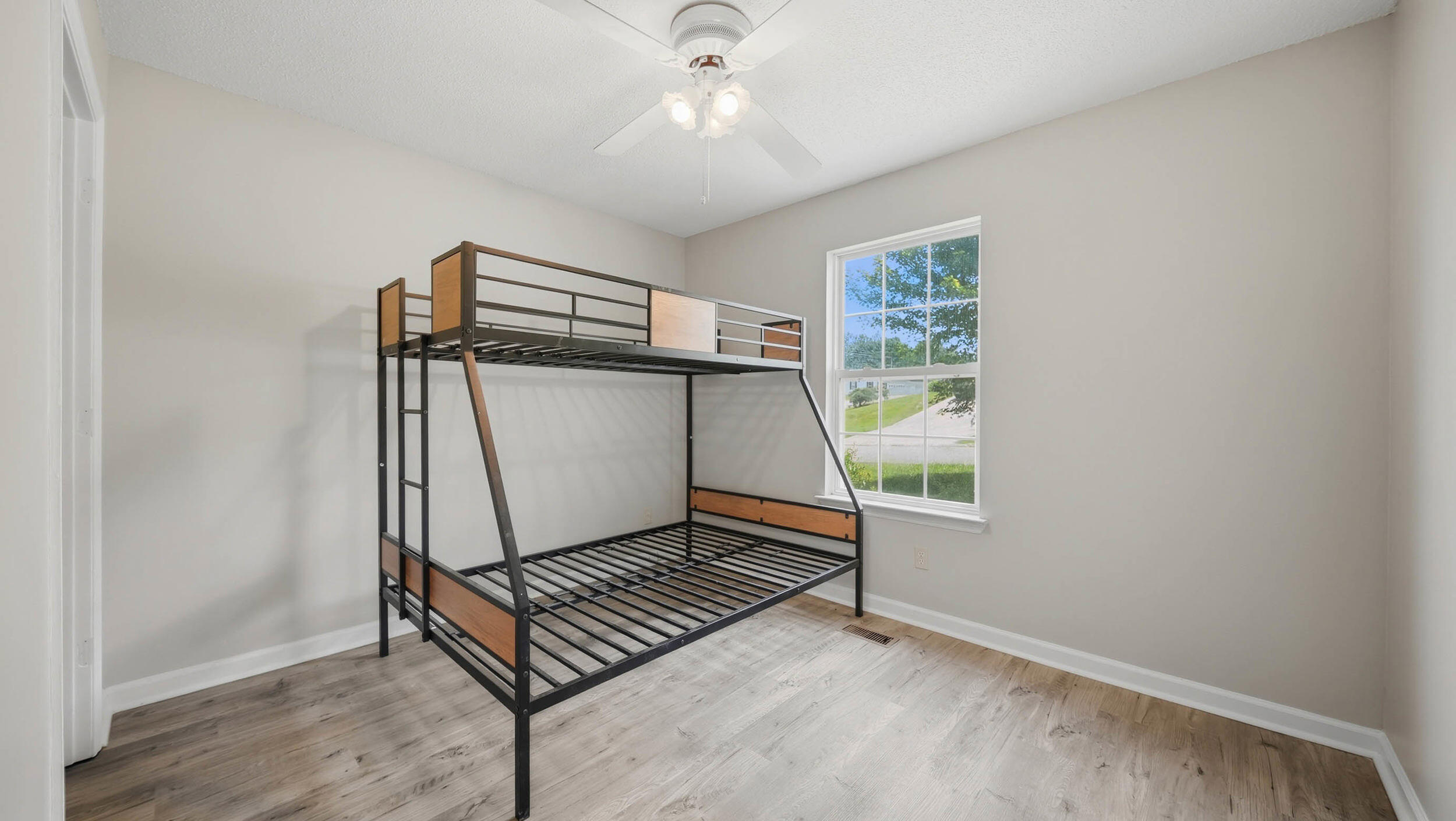 Residential in Rock Spring 5