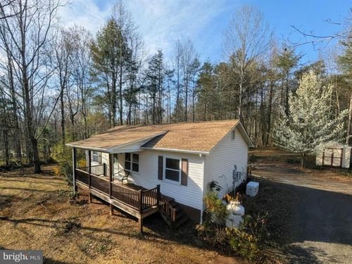 271 Rambling Rd, RUCKERSVILLE, VA, 22968-2356 | Card Image