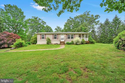 1130 Dogwood Dr, REINHOLDS, PA, 17569-9669 | Card Image