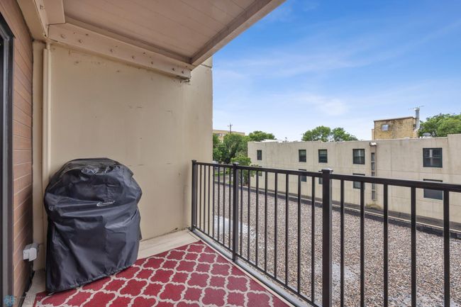South facing balcony | Image 19