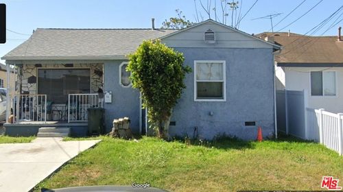 1546 W 105th St, Los Angeles, CA, 90047-4557 | Card Image