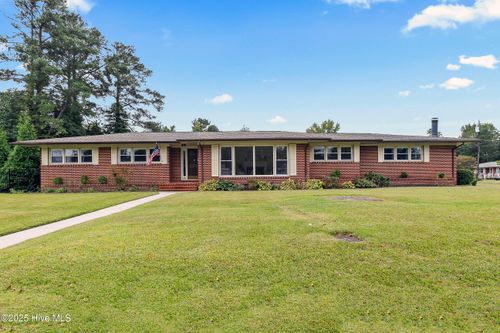 407 Carmen Ave, Jacksonville, NC, 28540-7427 | Card Image