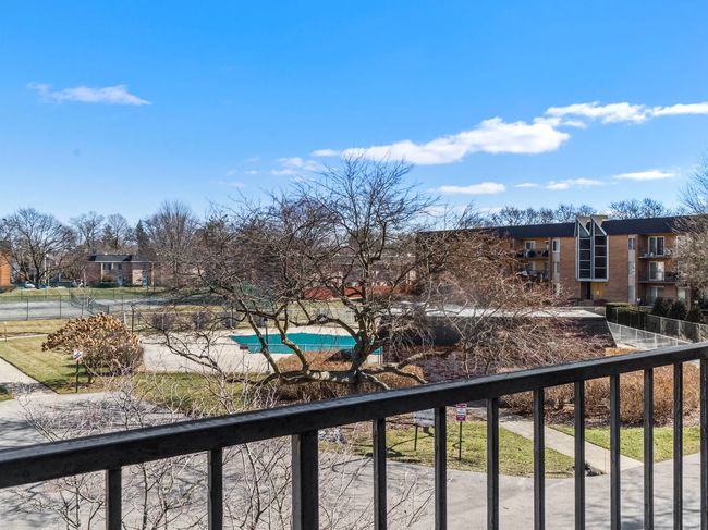 APT-204 - 1060 N Mill St, Condo with 2 bedrooms, 2 bathrooms and 1 parking in Naperville IL | Image 22