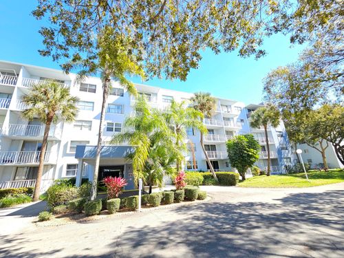 apt-2g-470 Executive Center Dr, West Palm Beach, FL, 33401-2978 | Card Image