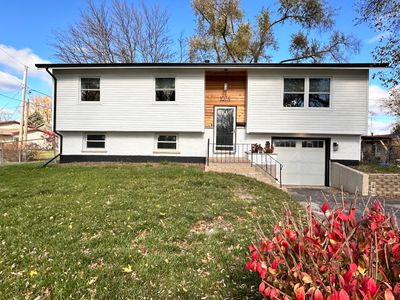 1074 White Bridge Lane, House other with 4 bedrooms, 2 bathrooms and 1 parking in Hanover Park IL | Image 1