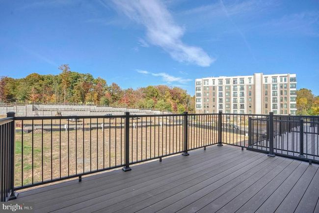 1613 Fellowship Sq, Townhouse with 3 bedrooms, 5 bathrooms and null parking in RESTON VA | Image 16