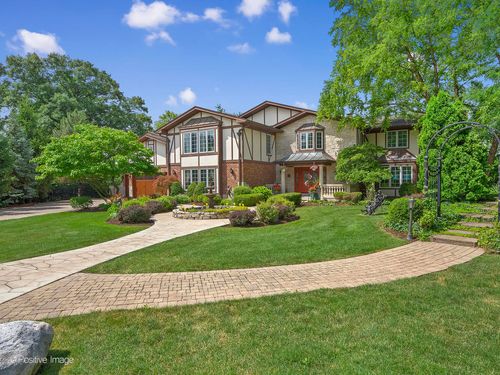 6 Swaps Ct, Oak Brook, IL, 60523-1619 | Card Image