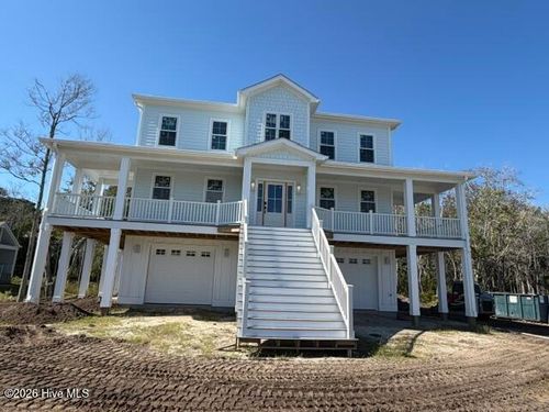 535 Avocet Dr, Beaufort, NC, 28516-1110 | Card Image