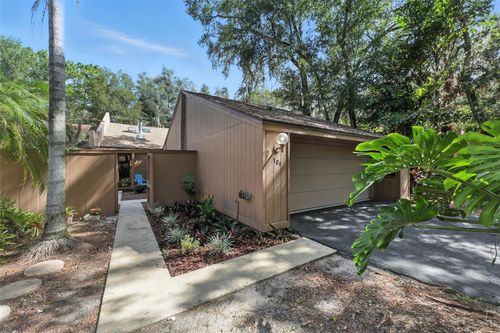 104 Autumn Dr, Longwood, FL, 32779-4901 | Card Image