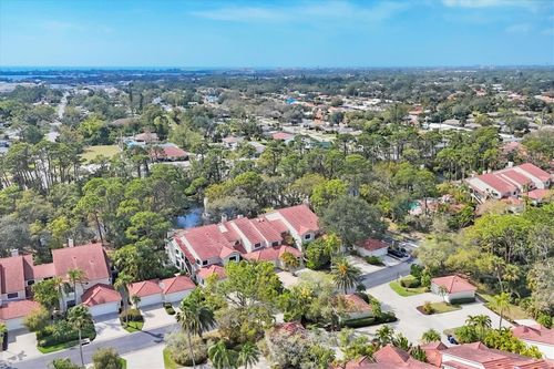 1605-7674 Fairway Woods Dr, SARASOTA, FL, 34238-2861 | Card Image