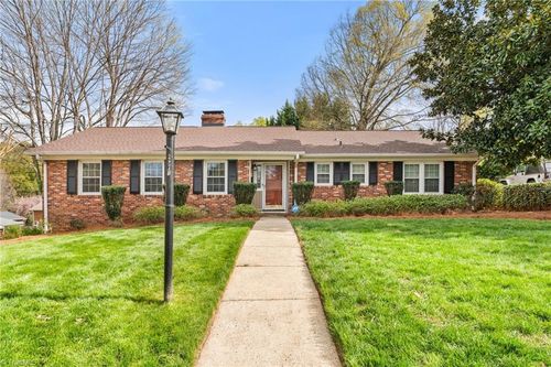 2870 Deerwood Dr, Winston-Salem, NC, 27103-3412 | Card Image