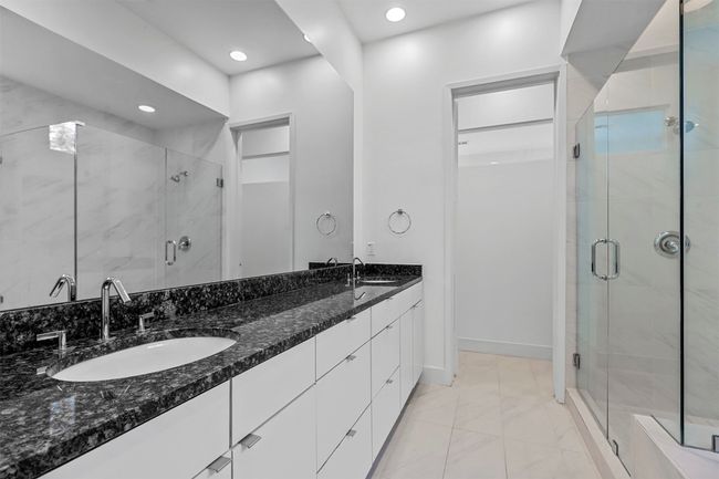 APT-1 - 1600 N Haskell Ave, Condo with 2 bedrooms, 3 bathrooms and null parking in Dallas TX | Image 18