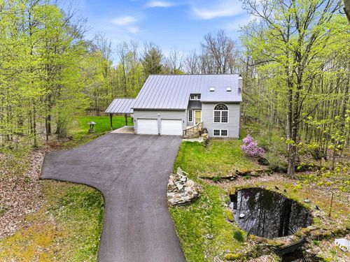 84 Long Pond Dr, Milton, VT, 05468-3495 | Card Image