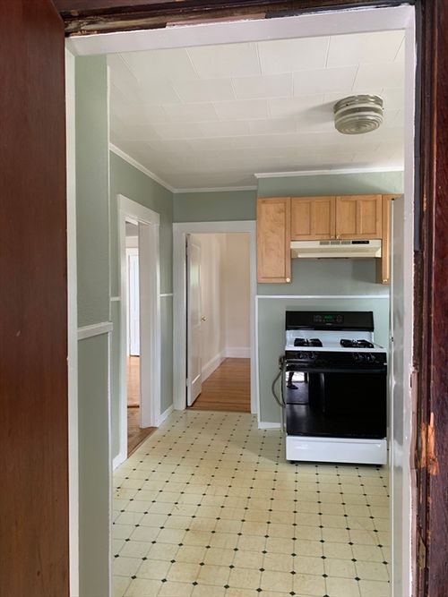 1-50 Windsor Rd, Medford, MA, 02155-5920 | Card Image