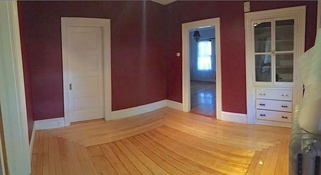 Residential Lease in Medford 3