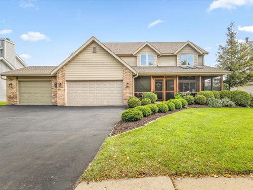 7155 Meadow Trce, Rockford, IL, 61114-8176 | Card Image