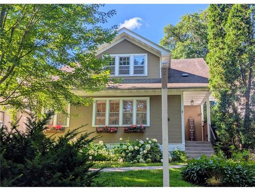 2048 Portland Ave, Saint Paul, MN, 55104-5769 | Card Image