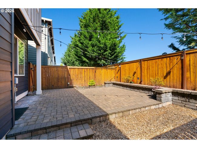 16085 Se Kingbird Dr, House attached with 3 bedrooms, 3 bathrooms and 1 parking in Clackamas OR | Image 24