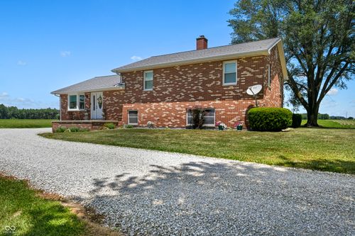 6827 County Road 150, Greensburg, IN, 47240-9630 | Card Image