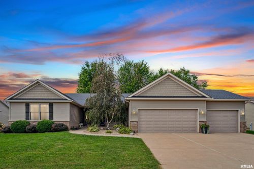 5924 Joshua St, Bettendorf, IA, 52722-1156 | Card Image