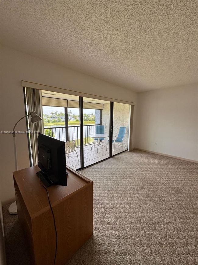 APT-306 - 4272 Deste Ct, Condo with 2 bedrooms, 2 bathrooms and null parking in Lake Worth FL | Image 10