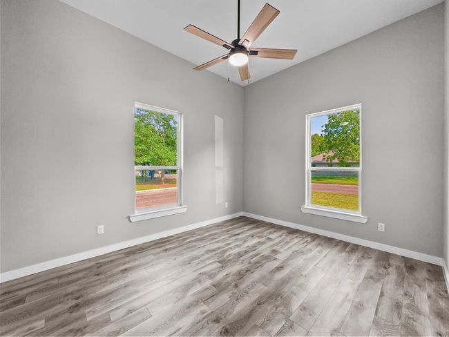 609 North Ave, House other with 3 bedrooms, 2 bathrooms and null parking in Whitesboro TX | Image 15