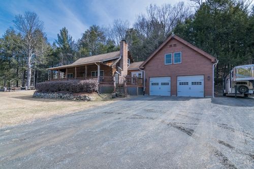 39 Frizzell Hill Rd, Leyden, MA, 01337-9736 | Card Image