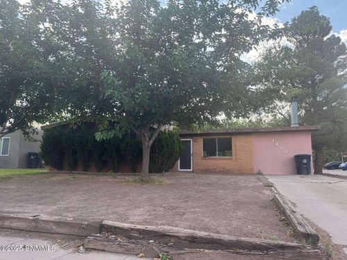 1400 Apple Ave, Tularosa, NM, 88352-2006 | Card Image