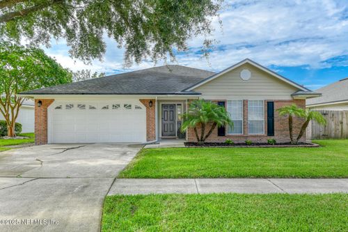 7596 Fawn Lake Dr N, Jacksonville, FL, 32256-3668 | Card Image